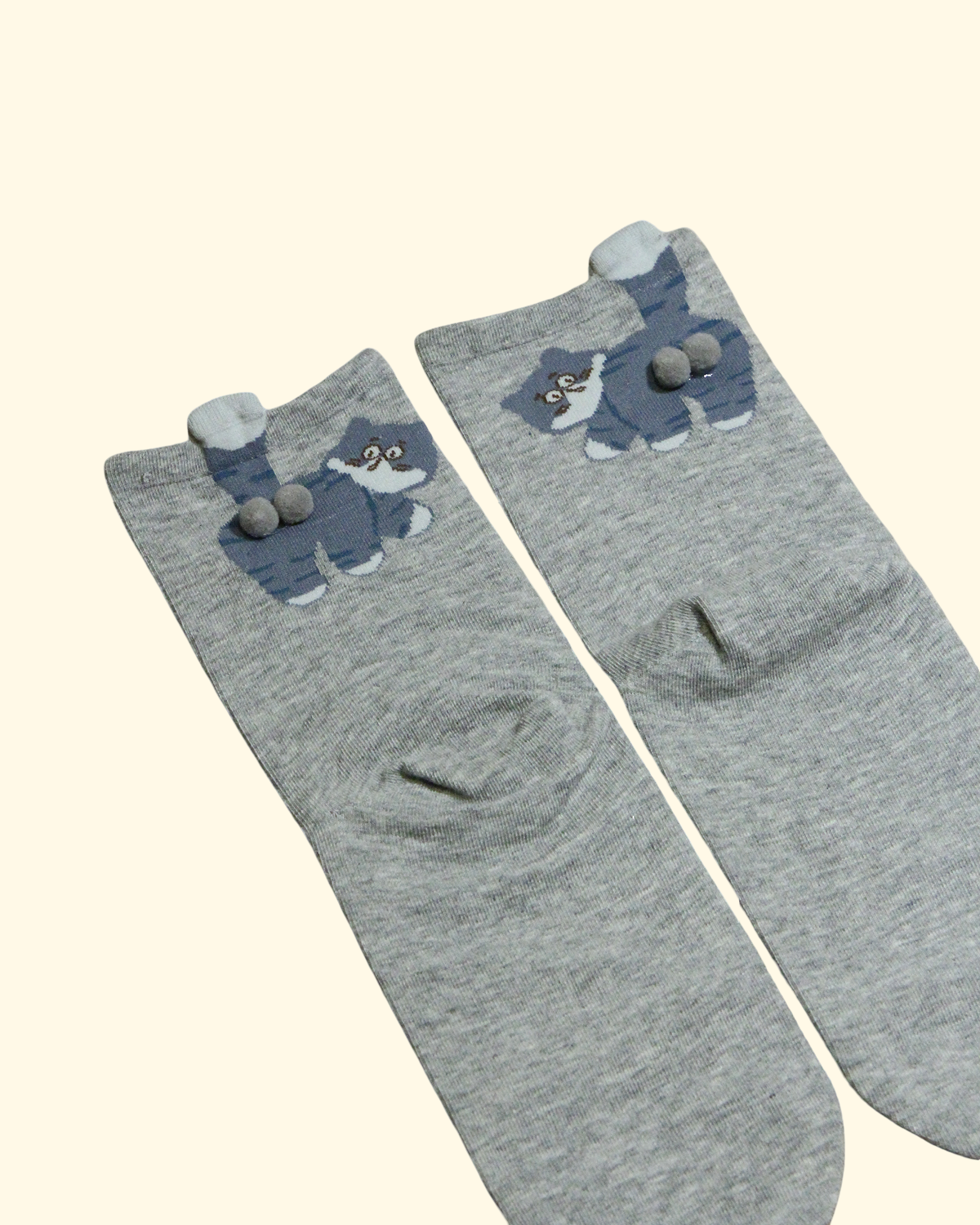 cat balls grey 02 cat balls grey 02